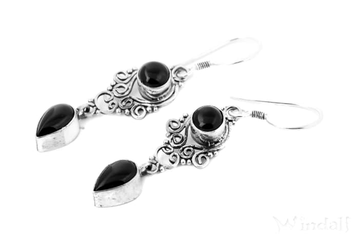 WINDALF Bohemia Damen Mittelalter-Ohrringe NARIZA 4.5 cm Fairy Schmuck mit Onyx Handarbeit Silber WINDALF Bohemia Damen Mittelalter-Ohrringe NARIZA 4.5 cm Fairy Schmuck mit Onyx Handarbeit Silber - Windalf.de