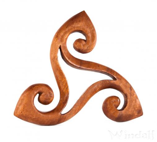 WINDALF Celtic Wandornament TRISKELE 19 cm Keltische Triskele Celtic Art Handarbeit Holz - Windalf.de
