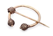 WINDALF Keltische Distel-Fibel AZURA 5.2 cm Tuchnadel Historischer Gewandschmuck Vintage Bronze - Windalf.de