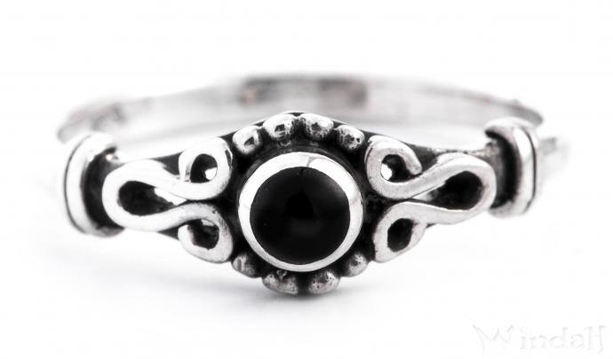 WINDALF Zarter Damen Ring MINA 6 mm Black Onyx Bohemia Ornamentik Silber - Windalf.de