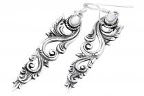 WINDALF Langer Damen Ohrschmuck NORCIA 6.5 cm Perlmutt Ohrringe Vintage Silber - Windalf.de