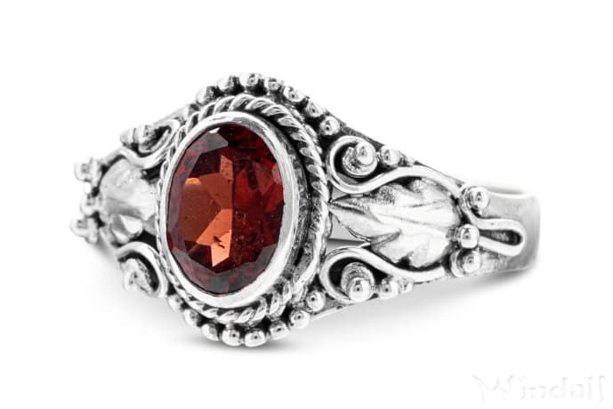 WINDALF Damen Ring ASAHA 12 mm Elfenblatt Echter Granat Handarbeit Silber WINDALF Damen Ring ASAHA 12 mm Elfenblatt Echter Granat Handarbeit Silber - Windalf.de