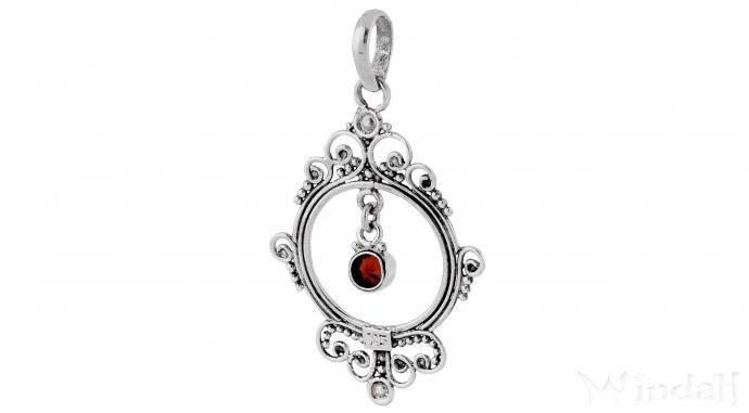 WINDALF Schmuck-Anhänger AMALY Ø 2.4 cm Amulett mit beweglichem Granatstein Handarbeit aus Silber - Windalf.de