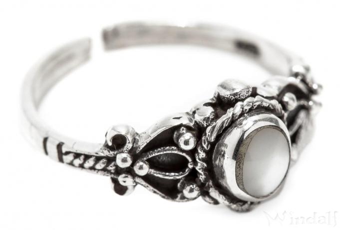 WINDALF Medieval Zehenring PERLA 8 mm Weißer Stein Midi-Ring Vintage Silber - Windalf.de