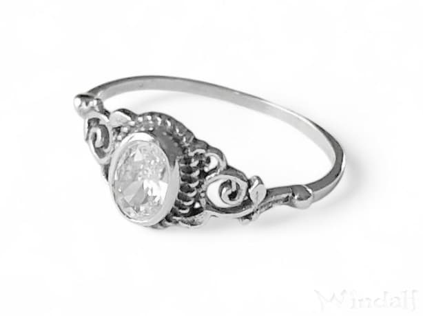 WINDALF Damen Ring ZOE 8 mm Weißer Kristall Zarte Ornamentik Silber - Windalf.de